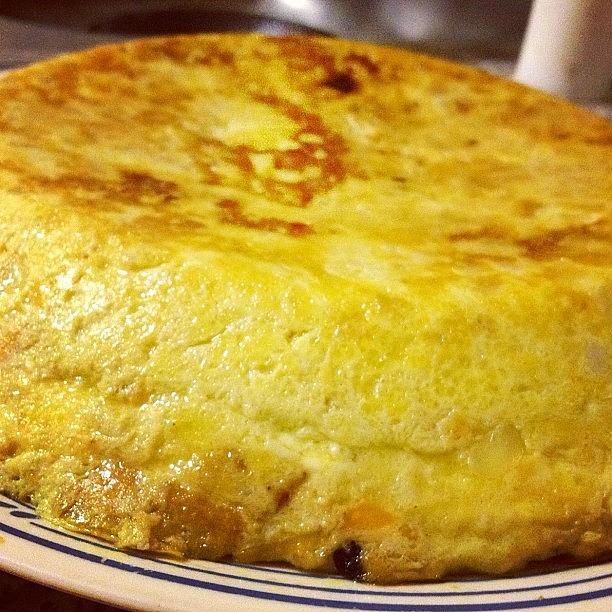 I Just Cooked Am Spanish Omelette For Photograph by Carlos Martin