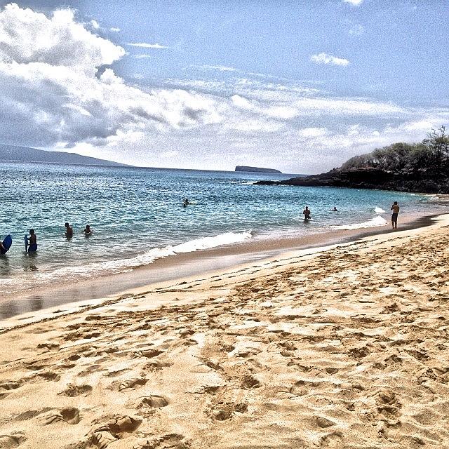 Beach Photograph - I Wanna Go Back To Maui by Bryan Moss
