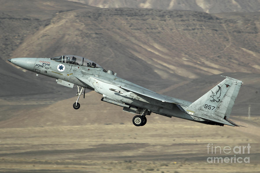 IAF F-15 fighter jet Photograph by Nir Ben-Yosef