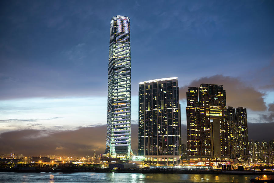 Icc Tower, Kowloon, Hong Kong Photograph by John Harper