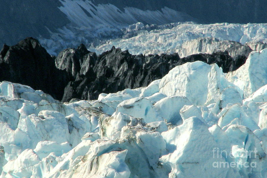 Ice barrier Photograph by Frank Townsley | Fine Art America