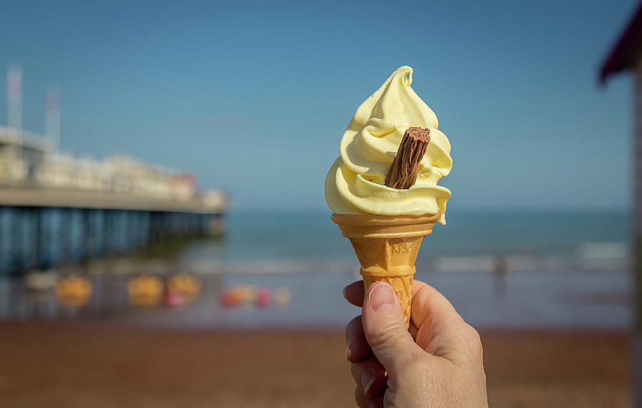 Ice Cream At The Seaside Photograph by Roland Bogush