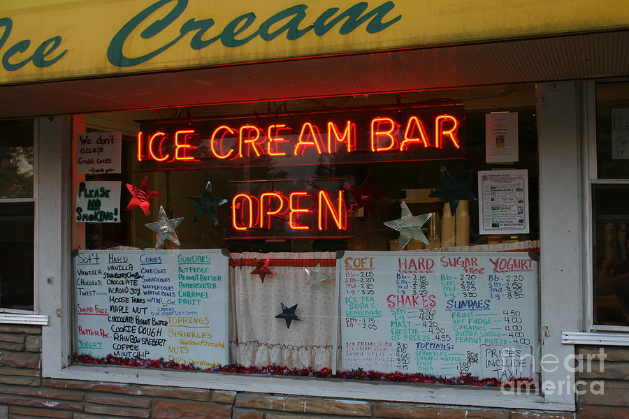 Ice Cream Bar Photograph by Stan Reckard