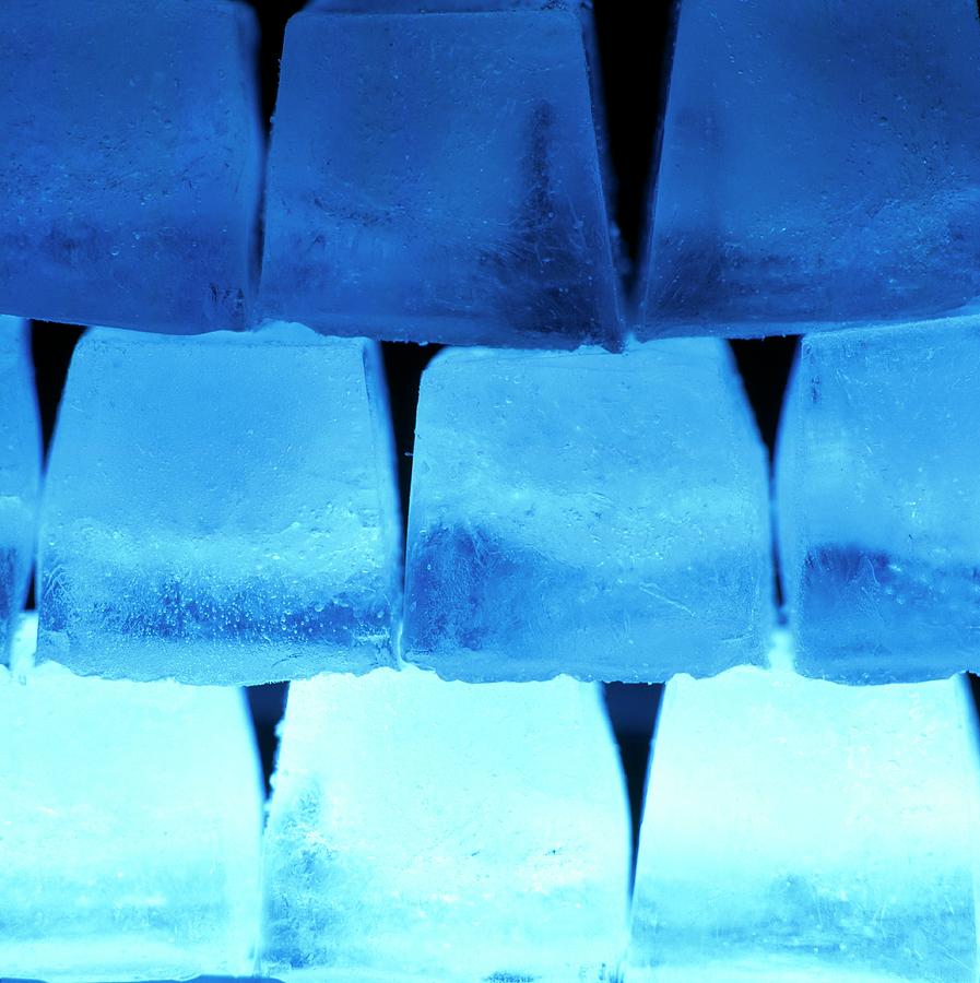 Ice Cubes Photograph by Dr Jeremy Burgess/science Photo Library