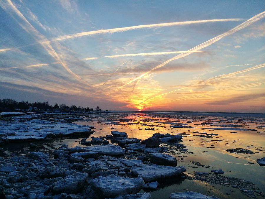 Ice On The Delaware River Photograph