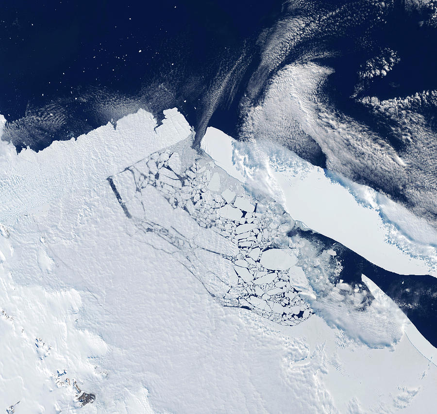 Iceberg B15a By Drygalski Ice Tongue Photograph by Nasa/science Photo