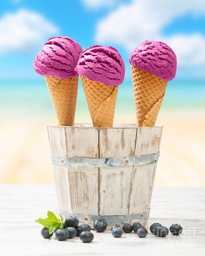 Blueberry Photograph - Icecreams With Blueberries by Amanda Elwell