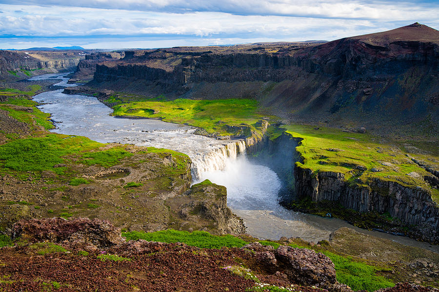 Iceland waterfall Hafragilsfoss Photograph by Matthias Hauser