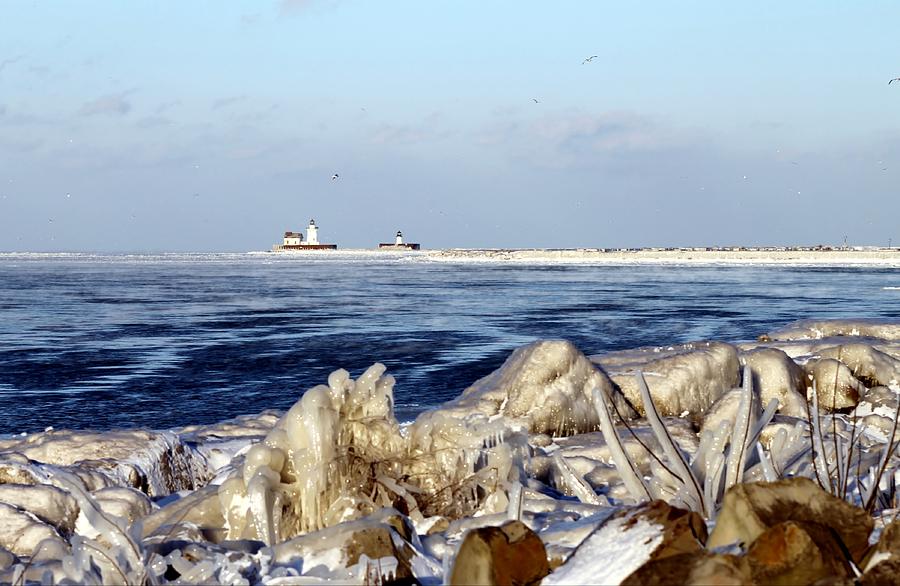 Icey Lake Erie Photograph by Wendy Gertz