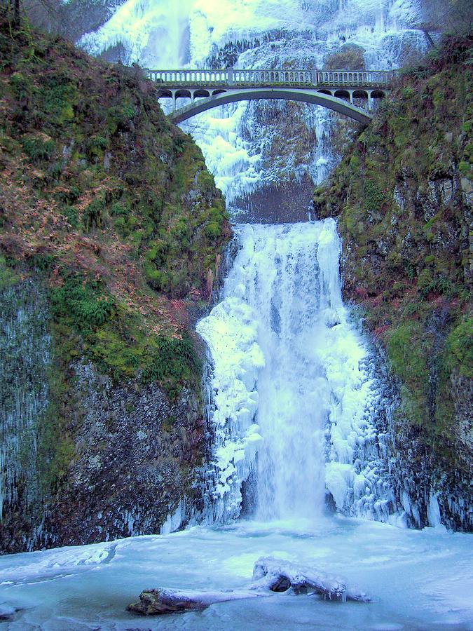 Icy Multnomah Falls Photograph by Scott Carda - Fine Art America