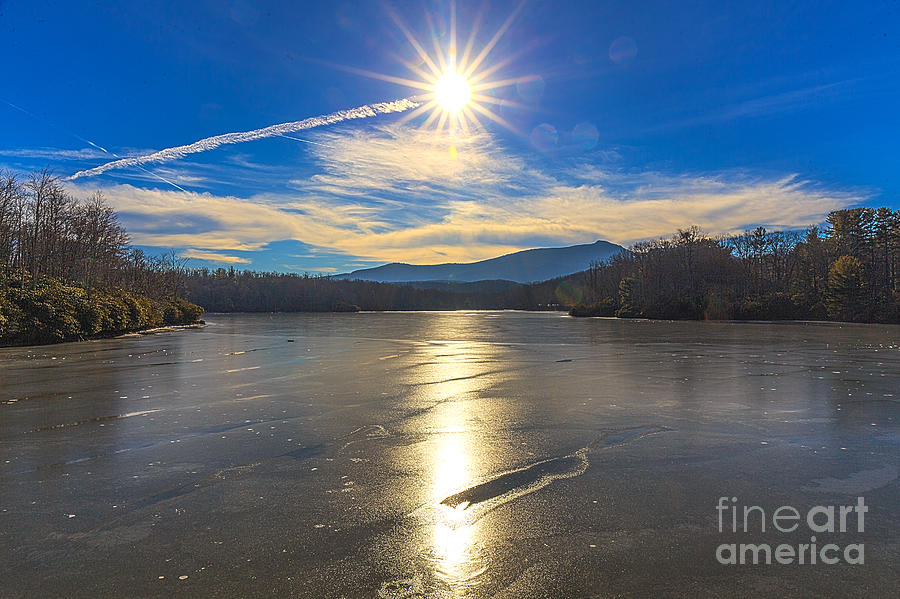 Icy Sunset at Price Lake Photograph by Robert Loe