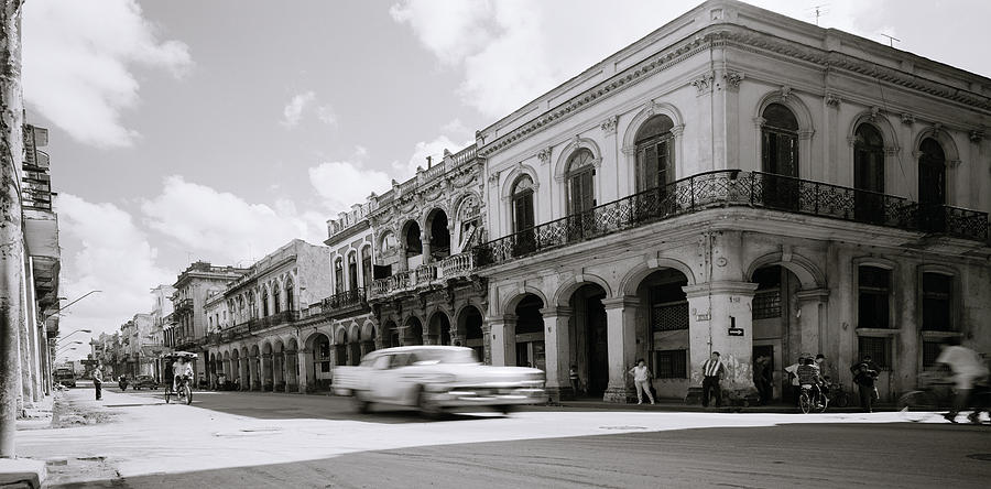 The Streets Of Havana Photograph by Shaun Higson