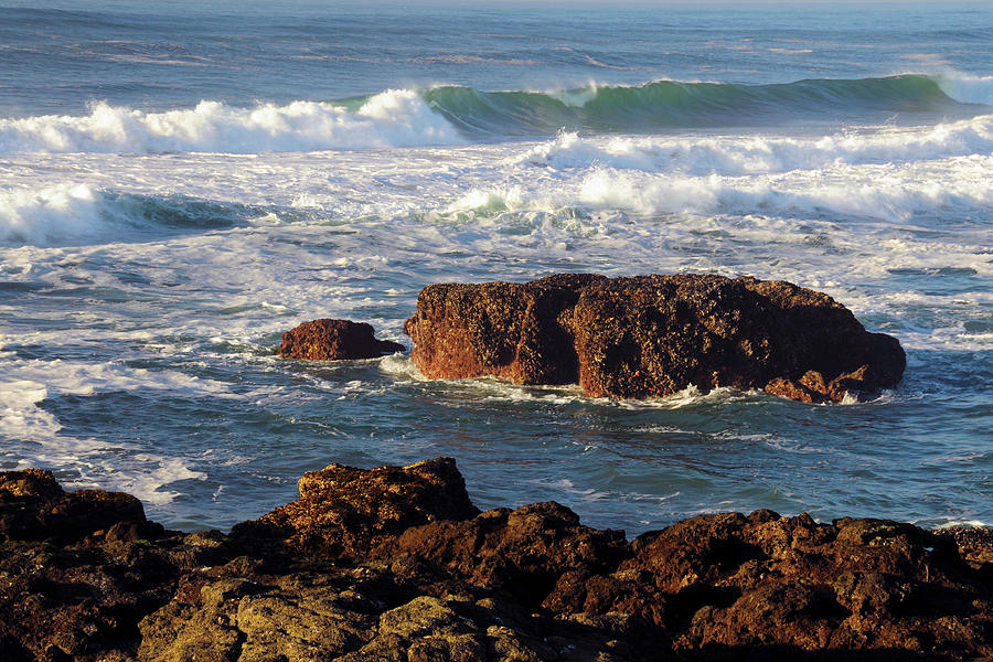 Incoming Tide At Yachats, Yachats Photograph by Michel Hersen - Fine Art America