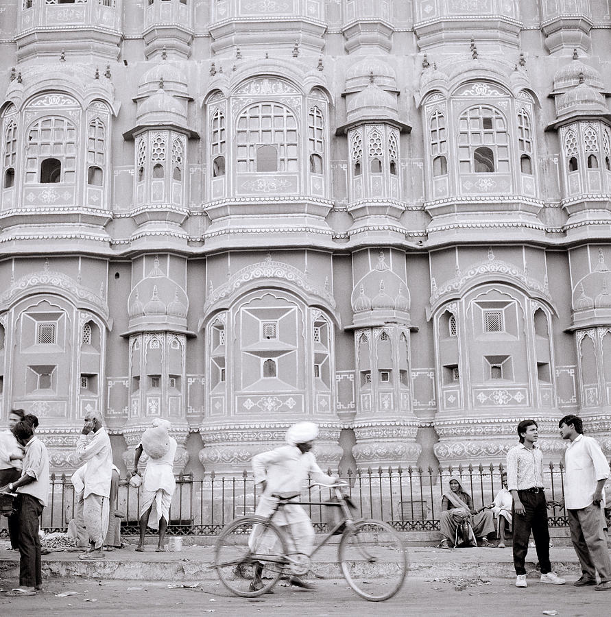 India Street Life In Jaipur Photograph by Shaun Higson