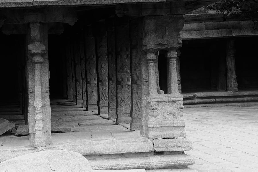 Indian Temple Architecture Photograph by Ramabhadran Thirupattur