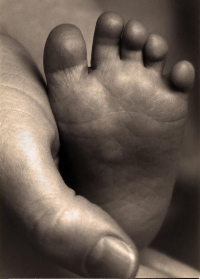 Infants Foot Digital Art by Bruce Rolff