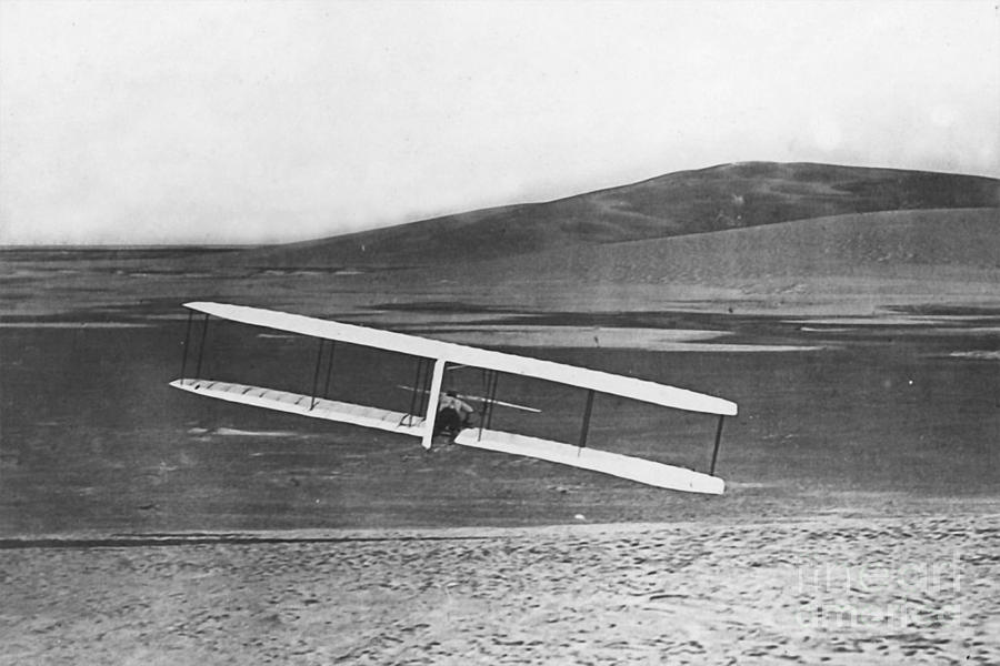 Transportation Photograph - Inflight Turn With Wright Glider by Photo Researchers