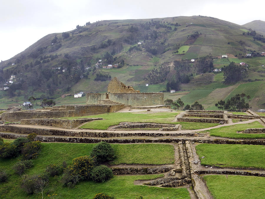 Ingapirca Ruins Ecuador Photograph by Kurt Van Wagner