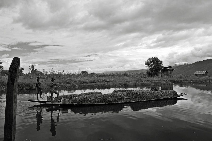 Inle Lake in Burma Photograph by RicardMN Photography