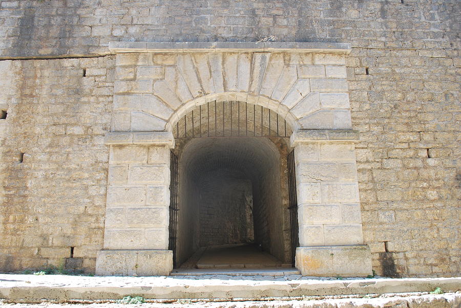 Inner Gate. Photograph by George Katechis