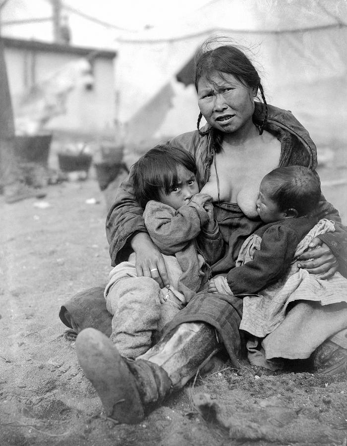 Native American Photograph - Inuit Nursing Two Babies by Underwood Archives