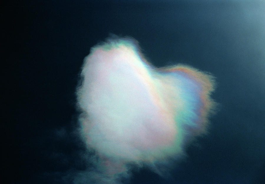 Iridescent Cloud Photograph by Pekka Parviainen/science Photo Library