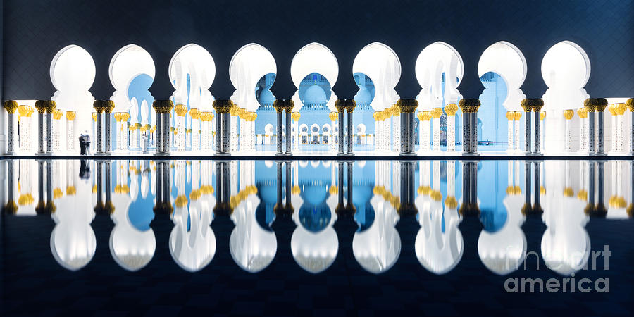 Islamic architecture of Abu Dhabi Grand Mosque - UAE Photograph by Matteo Colombo