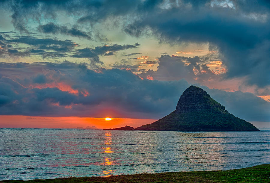 Island Sunrise Photograph by Dan McManus