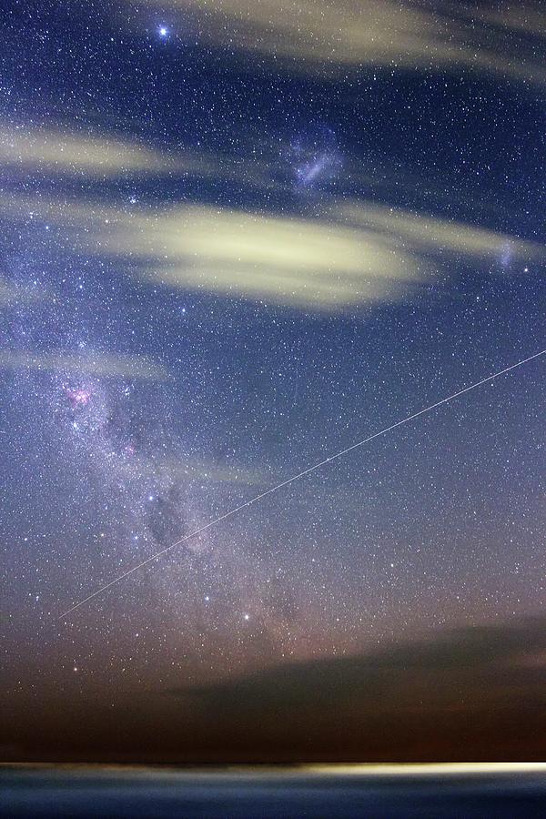 Iss In Southern Hemisphere Skies Photograph by Luis Argerich
