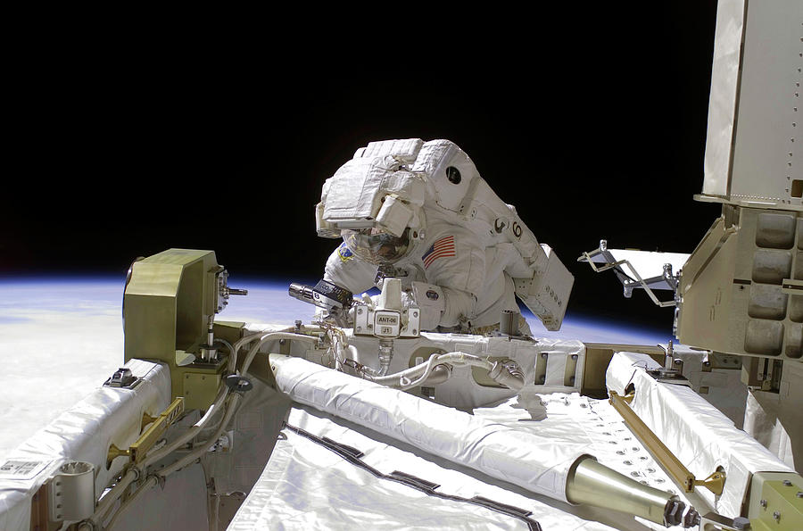 Iss Spacewalk Photograph by Nasa/science Photo Library - Fine Art America