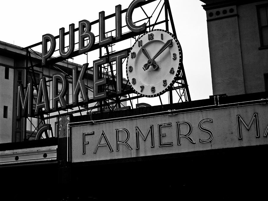 Seattle Photograph - Its 1110 BW by Kevin D Davis