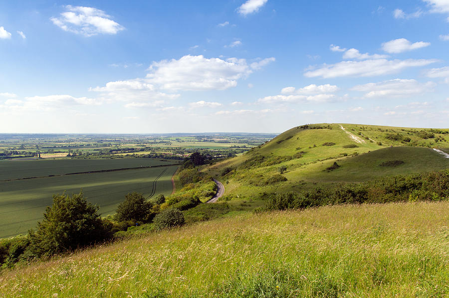 Ivinghoe Beacon and Aylesbury Vale Photograph by Gary Eason