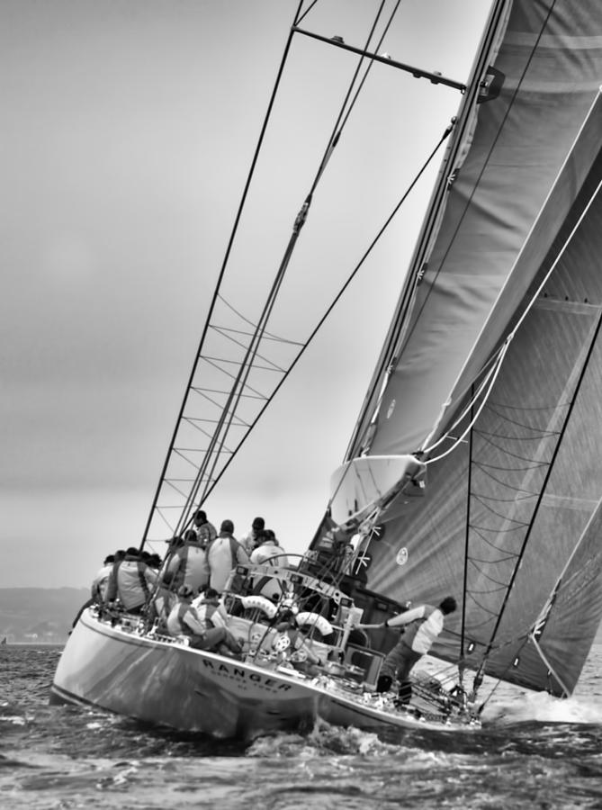 j yacht racing