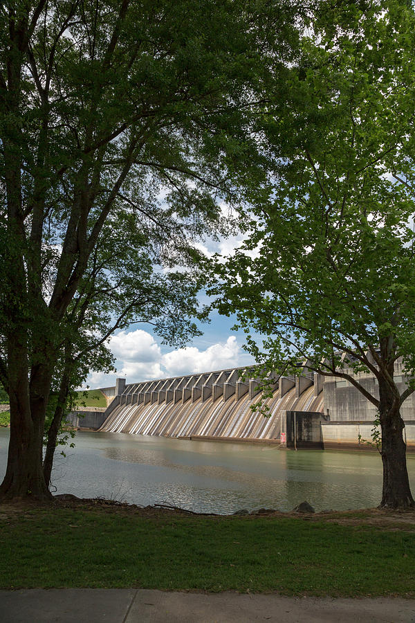 Device Photograph - J. Strom Thurmond Dam by Jim West/science Photo Library