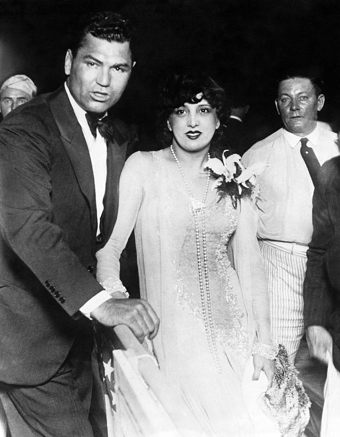 Jack Dempsey And Estelle Taylor Photograph By Underwood Archives