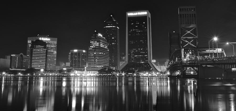 Jacksonville Photograph - Jacksonville Black and White Night by Frozen in Time Fine Art Photography