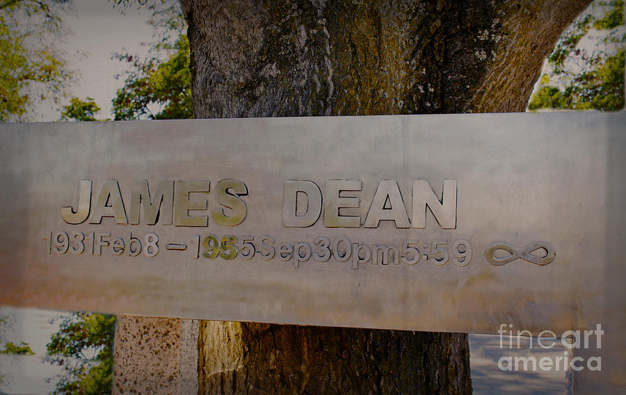 James Dean James Dean Photograph by Janice Pariza