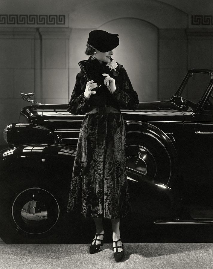 Jane Powell Standing In Front Of A Vintage Car Photograph by Edward Steichen