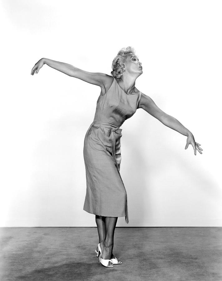 Jane Powell Photograph by Underwood Archives - Pixels