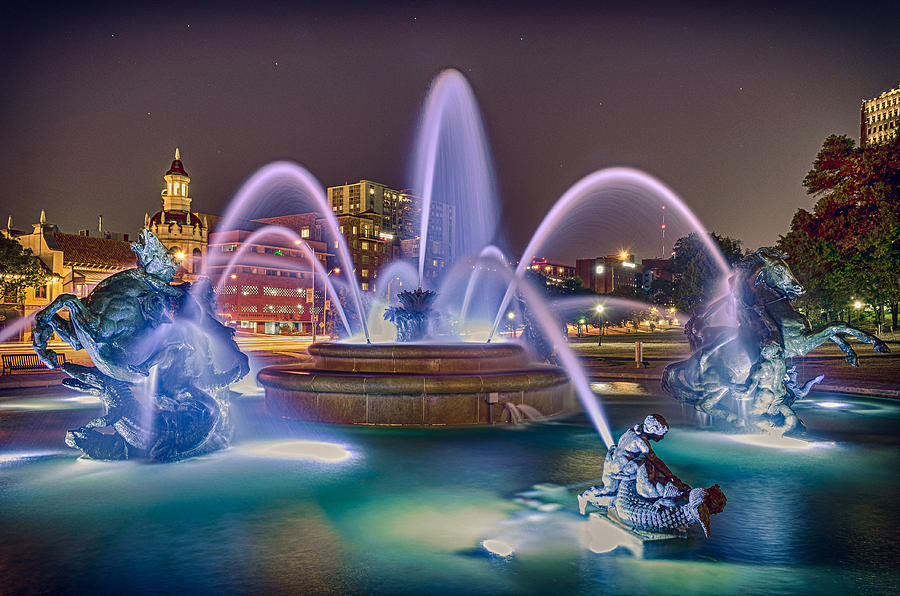 JC Nichols Fountain Photograph by Adam C Johnson - Fine Art America