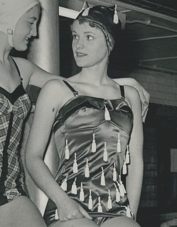 Jean Demonstrates The unsinkable Swim Suit Photograph by Retro Images Archive