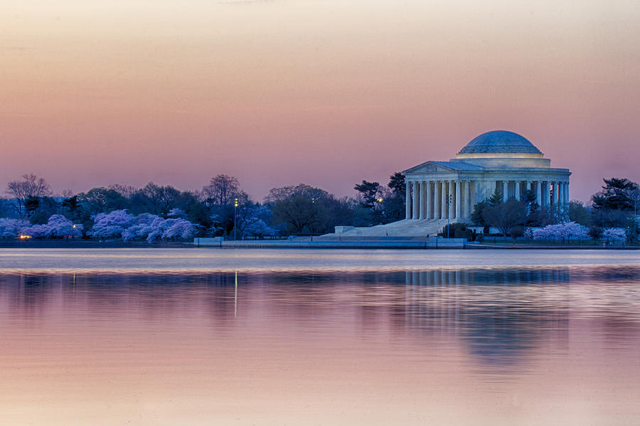 Jefferson Memorial at Sunrise Photograph by Leah Palmer