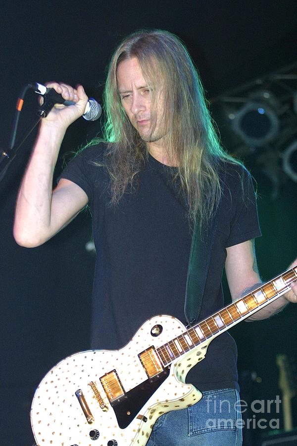 Guitarist Photograph - Jerry Cantrell by Concert Photos Guitarist Photograph - Jerry Cantrell by Concert Photos