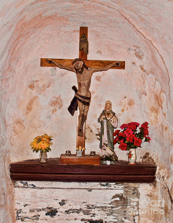 Jesus Christ on cross  Photograph by Les Palenik