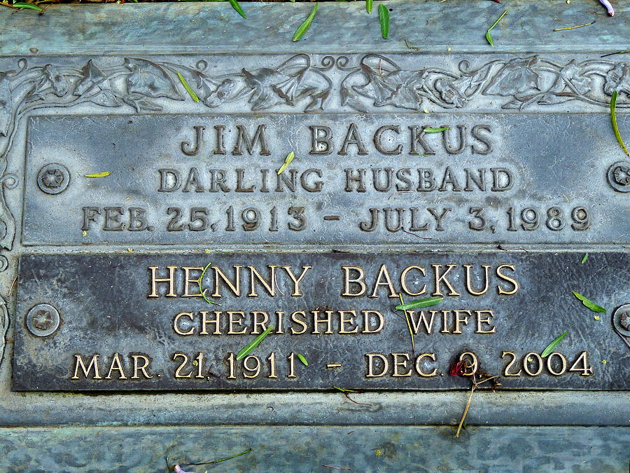 Jim Backus Grave Photograph by Jeff Lowe