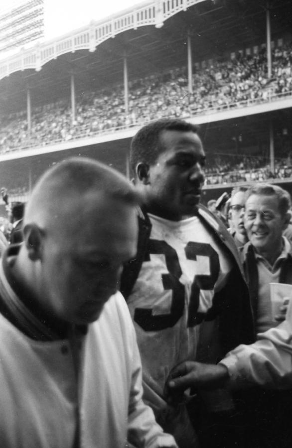 Jim Brown Photograph - Jim Brown After Game Fans Clapping by Retro Images Archive