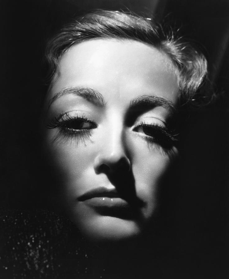 Joan Crawford, Ca. 1933 Photograph by Everett - Fine Art America