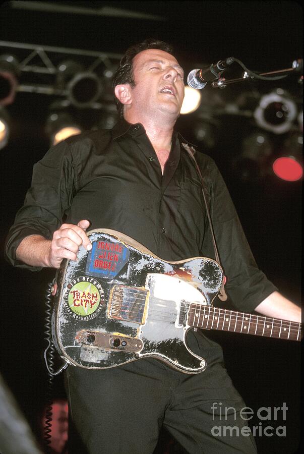 joe strummer and the mescaleros shirt