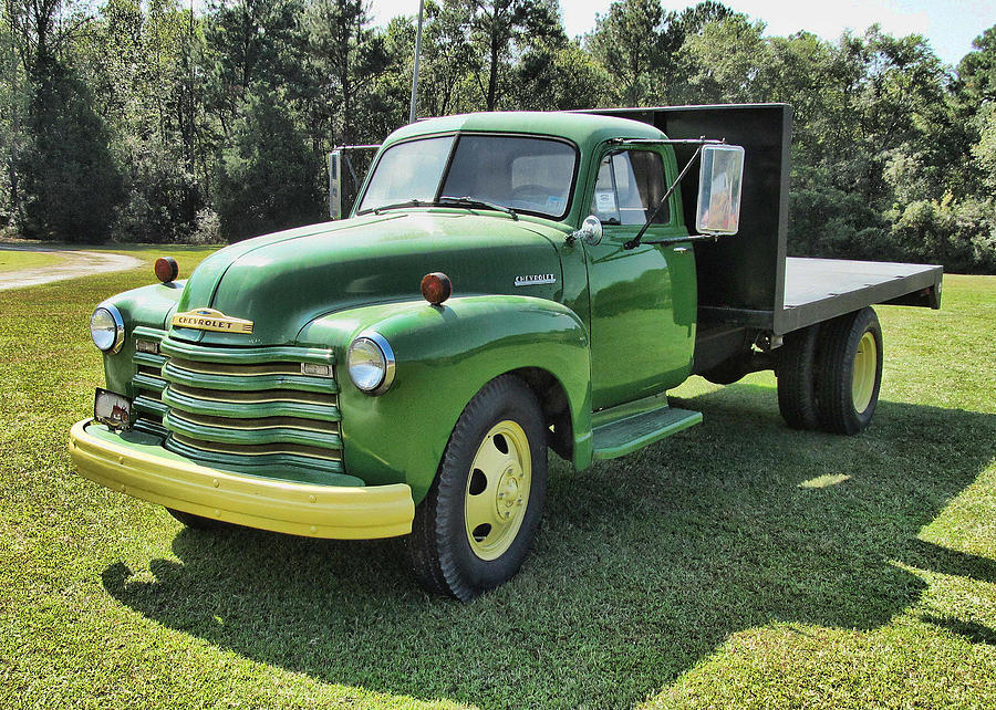 John Deere Green Chevy Truck Photograph by Vic Montgomery