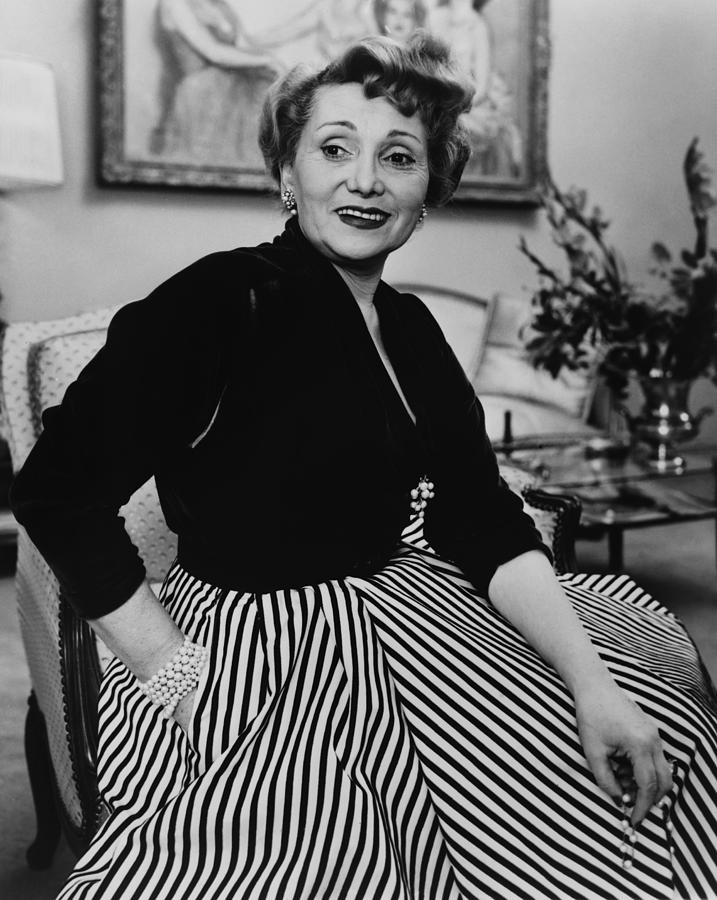 Jolie Gabor (1896-1997) Photograph by Granger
